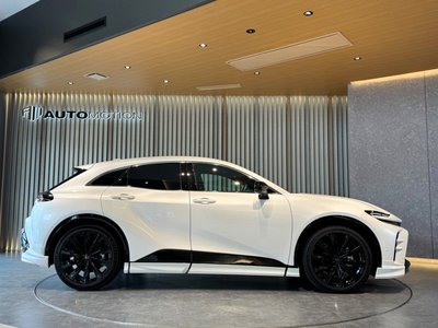 صورة 8 لـ 2024 Toyota CROWN SPORT