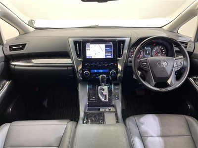 2023 TOYOTA ALPHARD photo 2