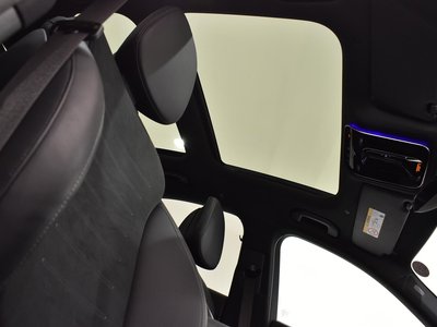 MERCEDES-BENZ C-CLASS - 4