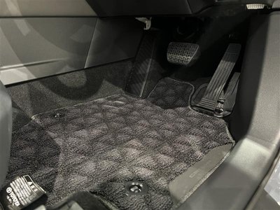 2026 Toyota CROWN SPORT 缩略图 24