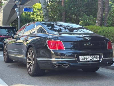 صورة 3 لـ 2024 Bentley FLYING SPUR