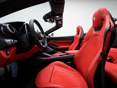 FERRARI PORTOFINO - 8