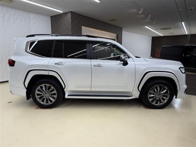 TOYOTA LAND CRUISER 300 - 4