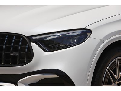 2025 Mercedes-BENZ GLC AMG thumbnail 28