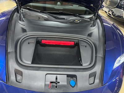 صورة 7 لـ 2023 Porsche TAYCAN