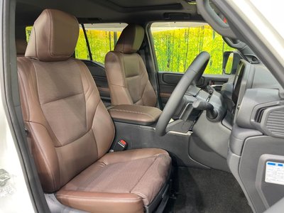 TOYOTA LAND CRUISER - 8