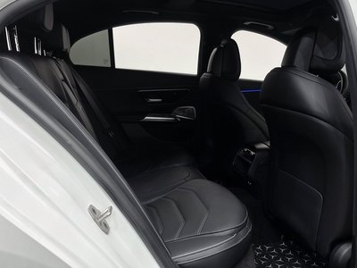 صورة مصغرة 28 لـ 2024 Mercedes-BENZ E-CLASS