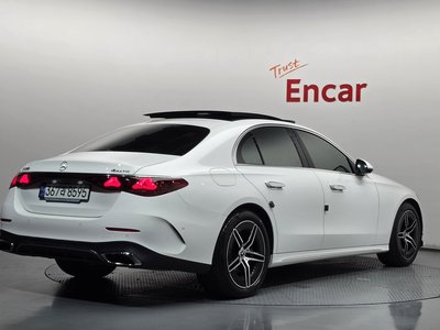 2024 Mercedes-BENZ E-CLASS — фото 5