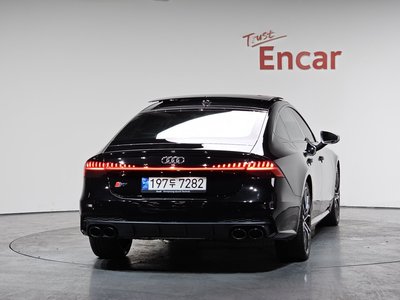 AUDI S7 - 4
