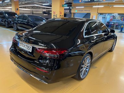 MERCEDES-BENZ E-CLASS - 5