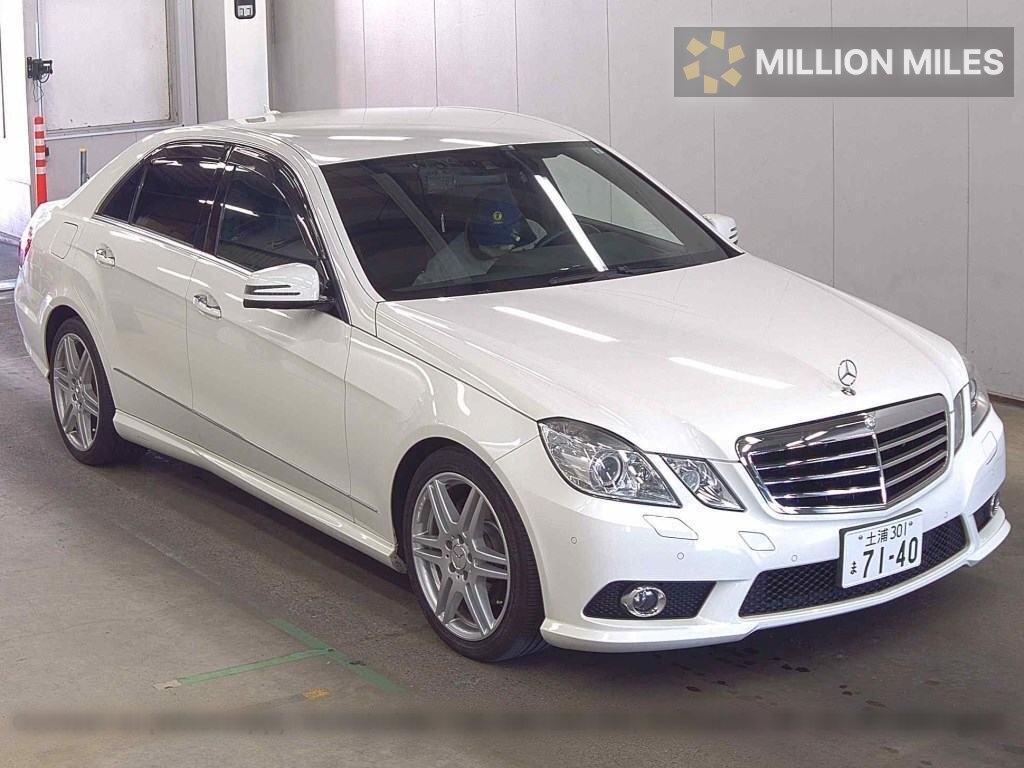 MERCEDES-BENZ E-CLASS - View 1