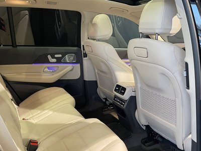 MERCEDES-BENZ GLS - 10