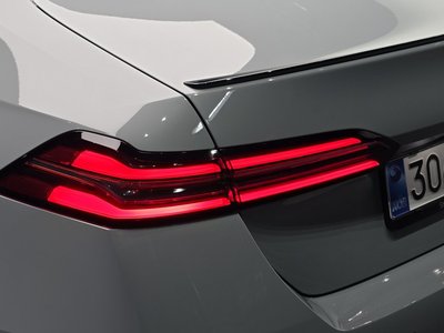 BMW 5 SERIES - 10
