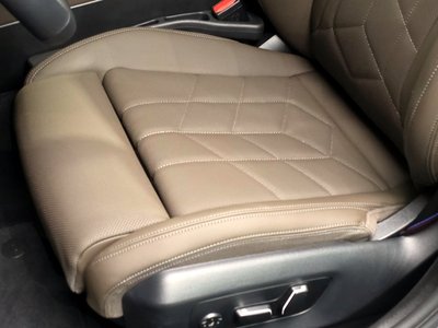 2025 BMW 5 SERIES — миниатюра 32