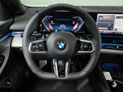 2025 BMW 5 SERIES — миниатюра 19