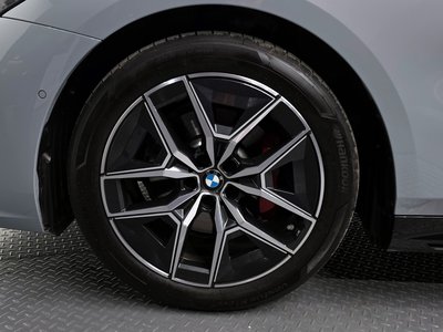 BMW 5 SERIES - 6