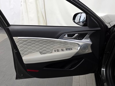 2022 Genesis THE NEW G70 缩略图 14