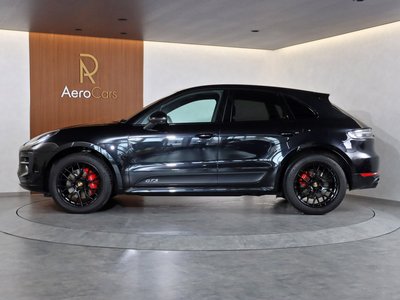 PORSCHE MACAN - 3