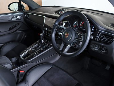 2020 Porsche MACAN 缩略图 23