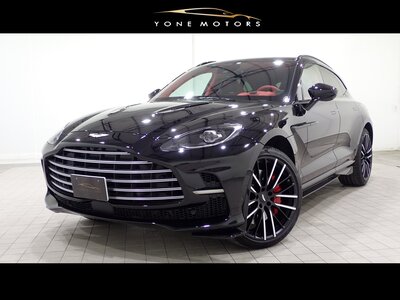 ASTON MARTIN DBX