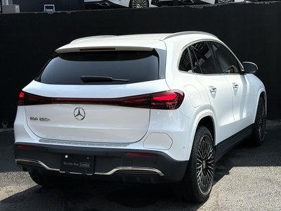 MERCEDES-BENZ EQA - 7