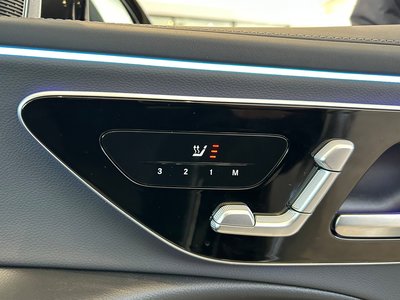 MERCEDES-BENZ E-CLASS - 10