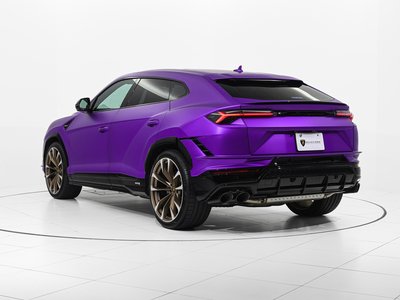 LAMBORGHINI URUS - 6