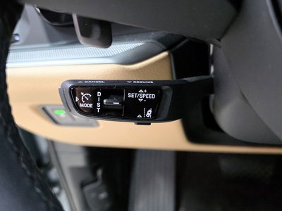 2025 Porsche CAYENNE — миниатюра 17