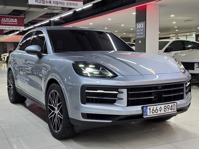 2025 Porsche CAYENNE — фото 1