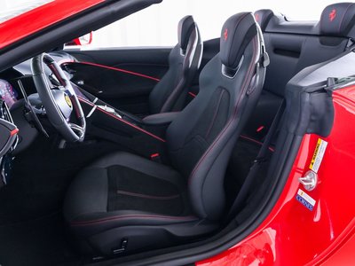 FERRARI ROMA SPIDER - 3