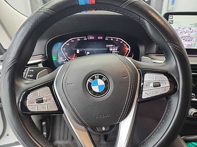2022 BMW 6 SERIES GT — фото 9