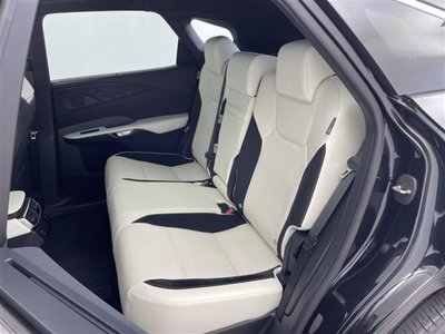 صورة مصغرة 31 لـ 2026 Lexus RX