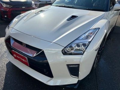 NISSAN GT-R - 7