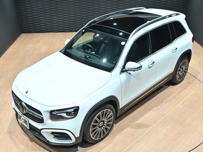 MERCEDES-BENZ GLB - 8