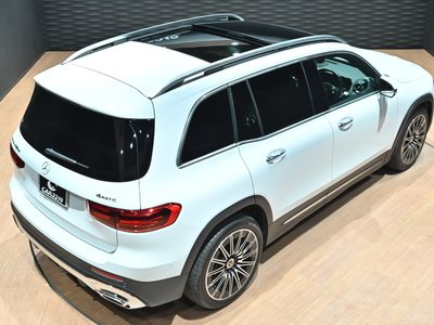 MERCEDES-BENZ GLB - 9