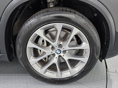 صورة 8 لـ 2021 BMW X5