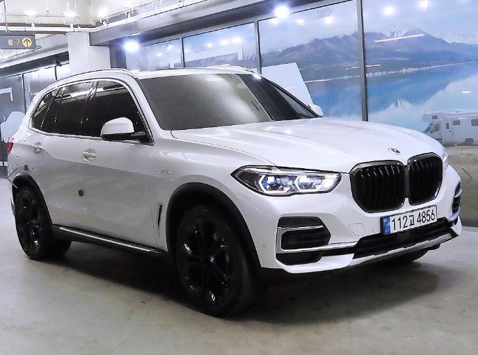 BMW X5 - View 1