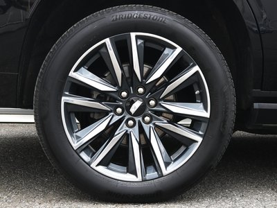 CADILLAC ESCALADE - 6