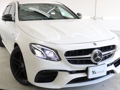 MERCEDES-BENZ E-CLASS AMG - 3