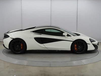 صورة 9 لـ 2016 Mclaren 570S COUPE