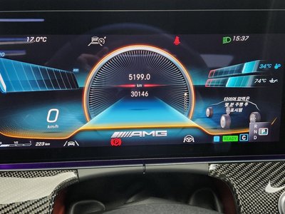 MERCEDES-BENZ CLS - 8