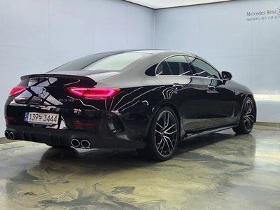 MERCEDES-BENZ CLS - 4
