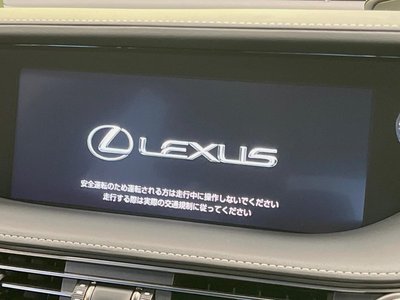 LEXUS LS - 3