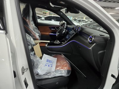 2026 Mercedes-BENZ GLC photo 7