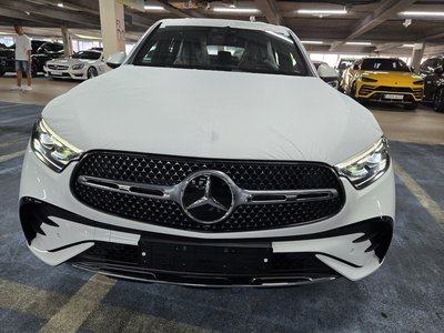2026 Mercedes-BENZ GLC photo 9