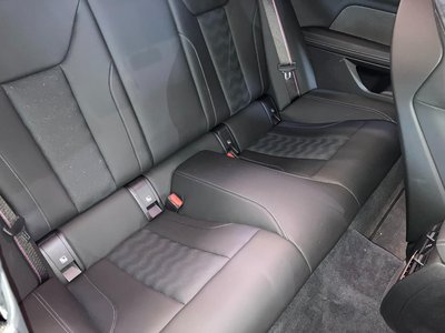 صورة مصغرة 42 لـ 2022 BMW M4 COUPE