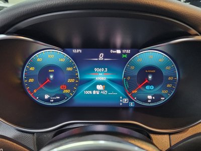 MERCEDES-BENZ GLC - 3