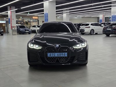 BMW I4 - 4