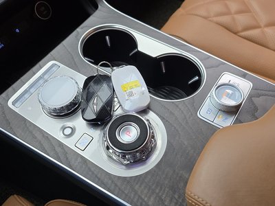 GENESIS GV80 - 9