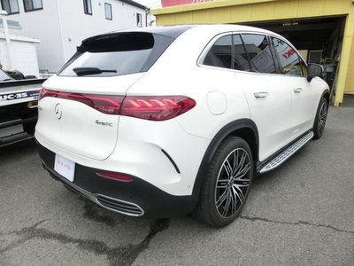 MERCEDES-BENZ EQE - 5